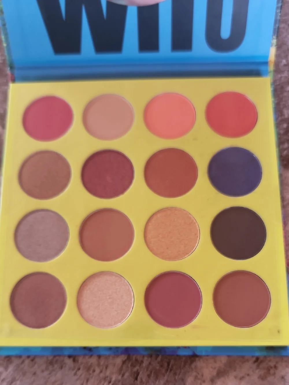 N/A vibrant multicolor
